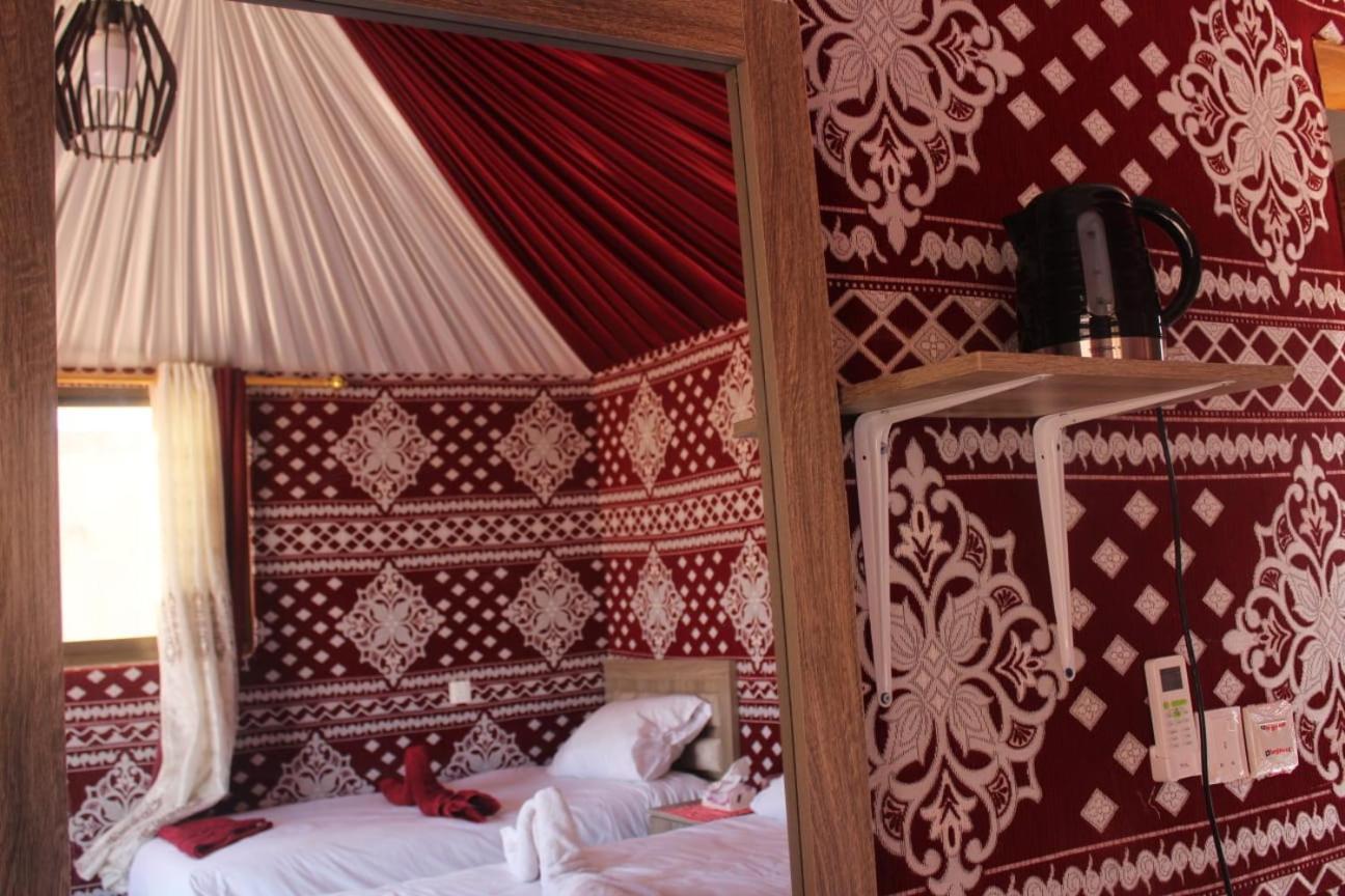 Landscape Rum Camp Hotel Вади Рум Екстериор снимка