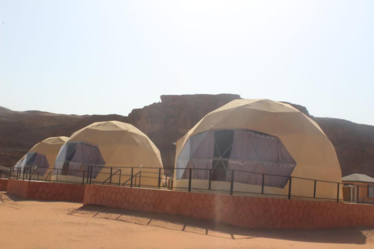 Landscape Rum Camp Hotel Вади Рум Екстериор снимка
