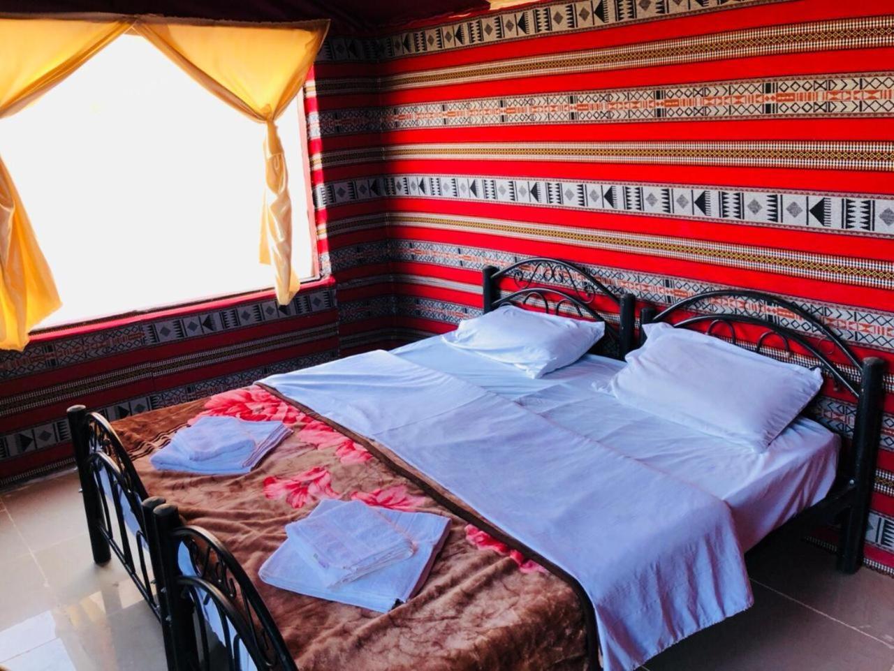 Landscape Rum Camp Hotel Вади Рум Екстериор снимка
